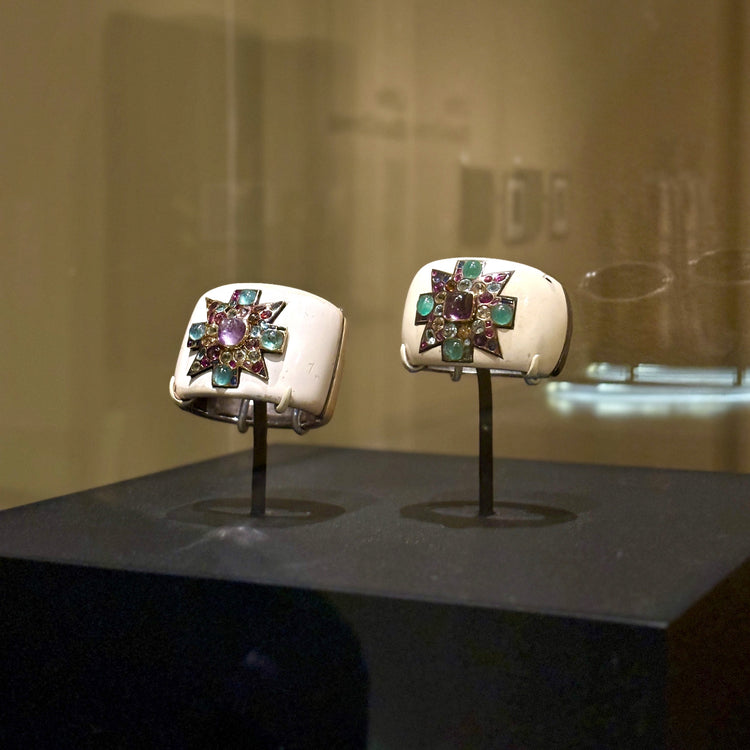 Verdura loans to Dress Up at the Museum of Fine Arts, Boston