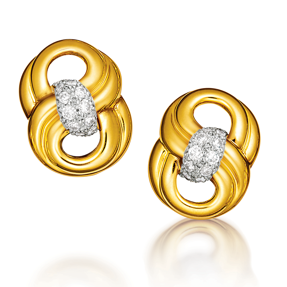 Figure Eight Earclips in Diamond