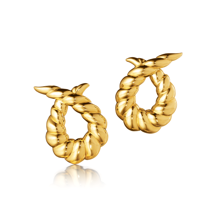 Verdura Twisted Horn Earclip in Gold
