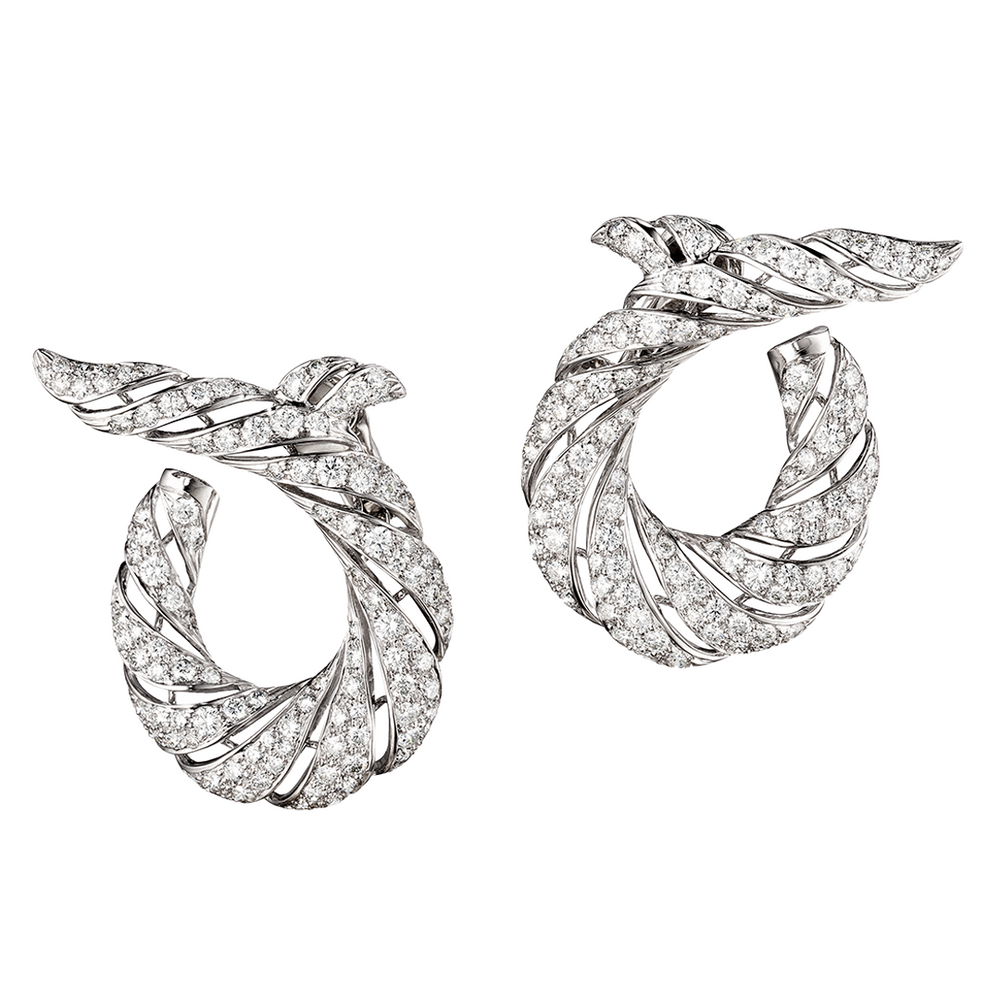 Twisted Horn Earclips