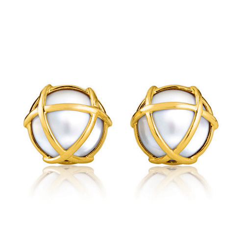 Verdura-Jewelry-Caged-Earclip-Gold-Pearl