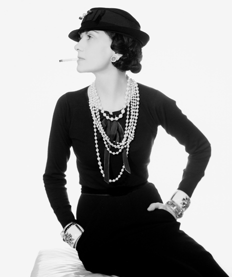 Verdura-Jewelry-Maltese-Cross-Cuff-Coco-Chanel-1935-Portrait