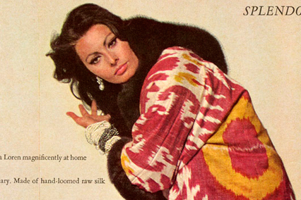 Verdura-Jewelry-Pearls-Sophia-Loren-Vogue-November-1-1966