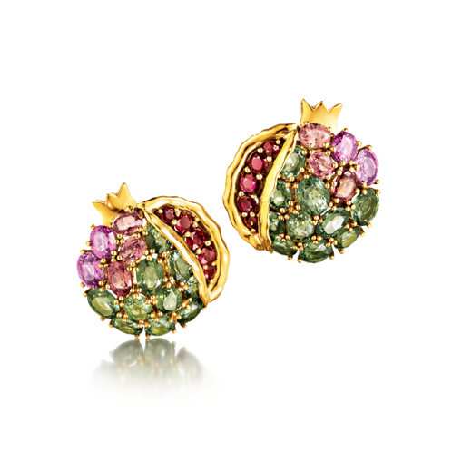 Verdura-Jewelry-Pomegranate-Earclips in Gold-Sapphire and Ruby