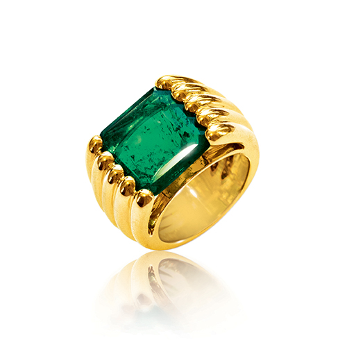 Reeded Ring colombian emerald