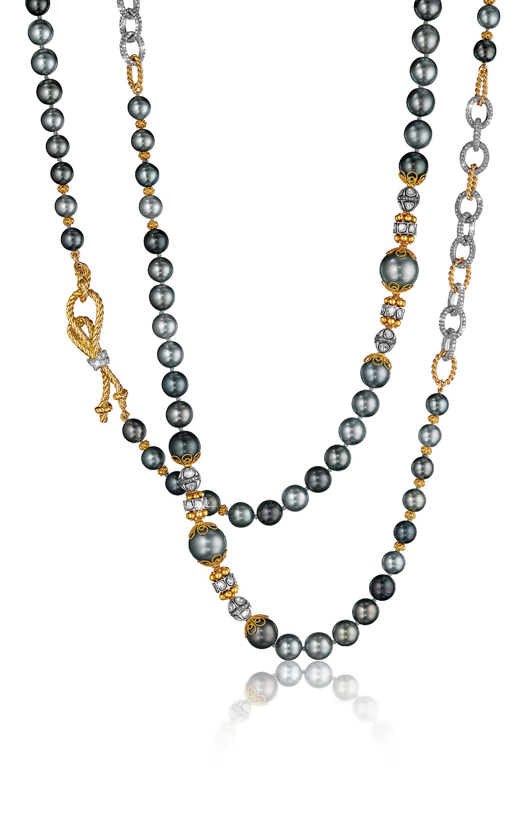 Verdura-Byzantine-Pearl-Necklace-Black-Pearl-Rope-Knot-Clasp-2017-hr