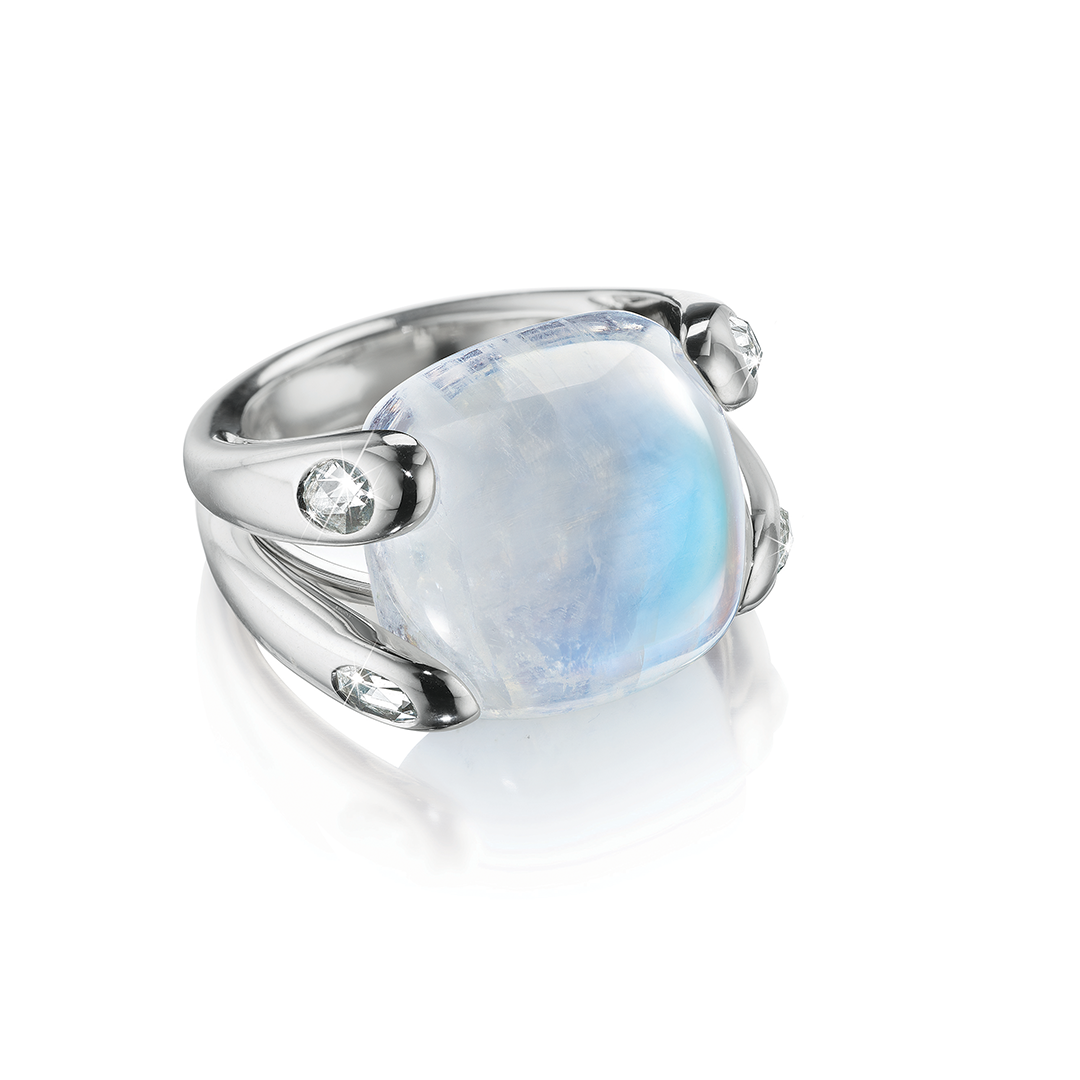 Candy-Ring_Moonstone-Diamond-White-Gold_22_1080x1080_acf_cropped